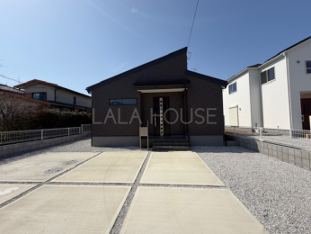 ���ԏ� ���s�̂��钓�ԃX�y�[�X��