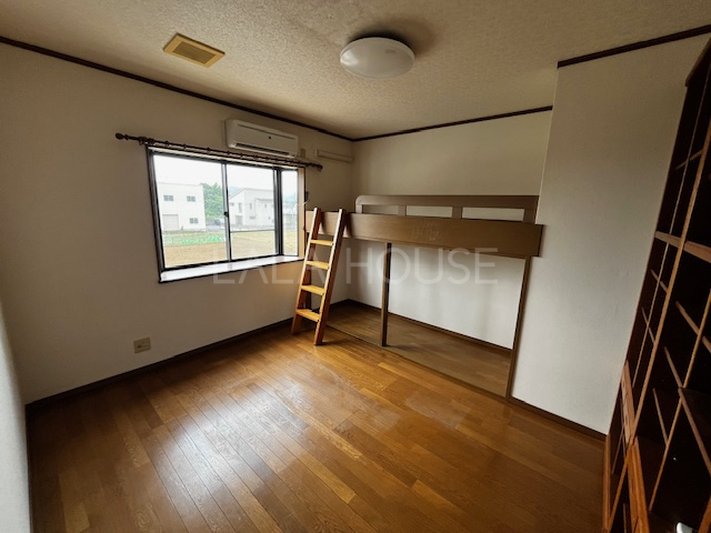 �m�� -