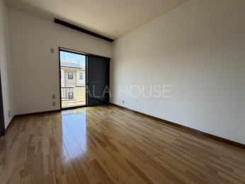 �m�� -