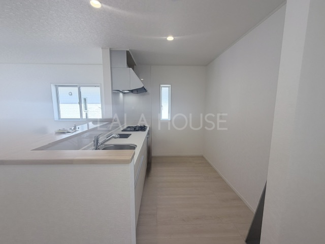 �L�b�`�� -