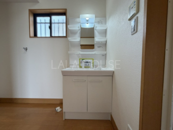 ���ʑ�E���ʏ� -