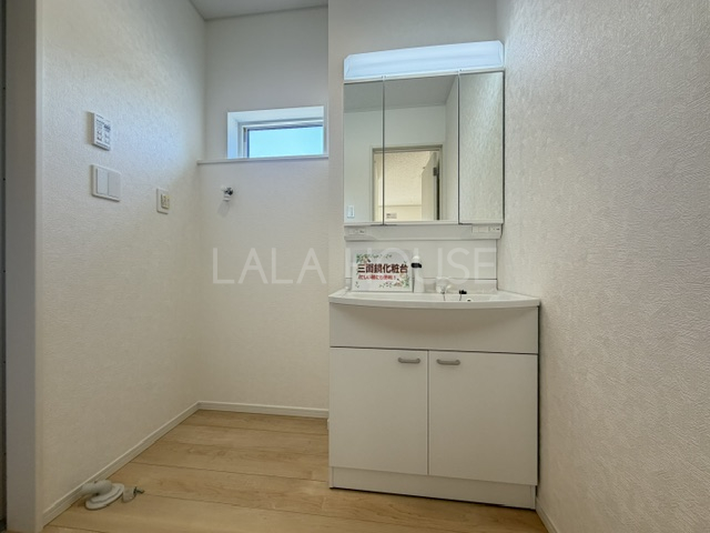 ���ʑ�E���ʏ� -
