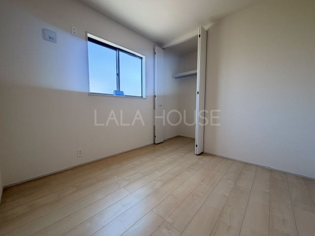 �m�� -