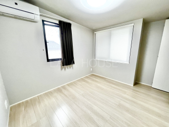 �m�� -