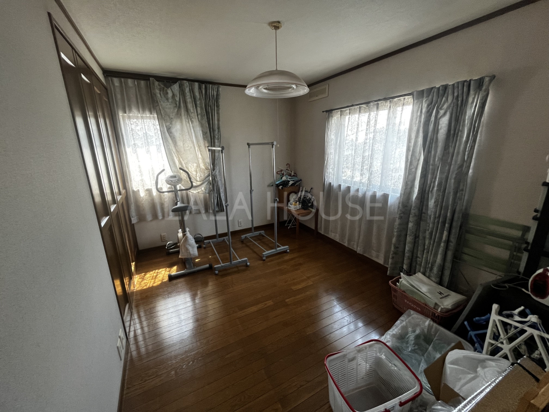 �m�� -