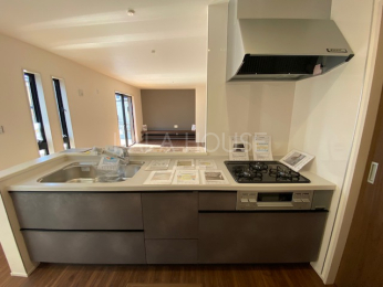 �L�b�`�� -