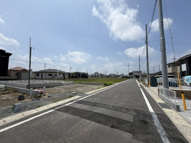�O�ʓ��H�܂ތ��n�ʐ^ 2026.7.24�B�e��
���C�y�ɂ��₢���킹����������