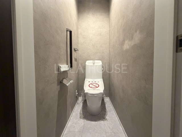 �g�C�� �X�^�C���b�V���ȃg�C��