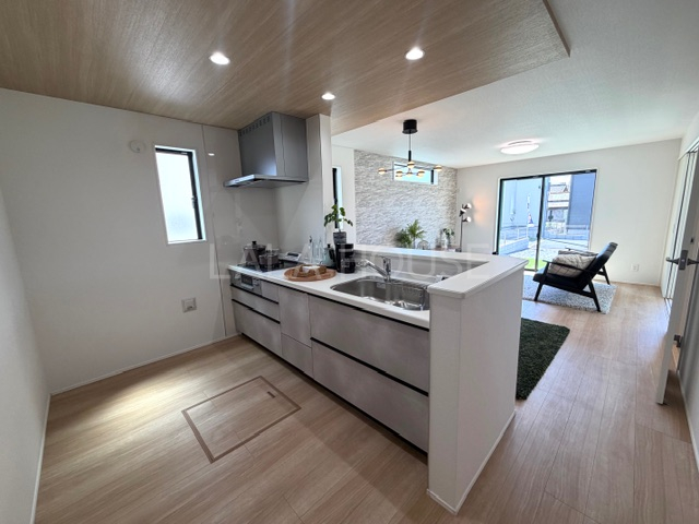 �L�b�`�� -