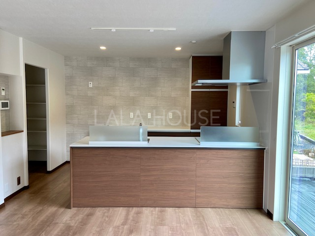 �L�b�`�� -