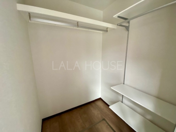 ���[ -