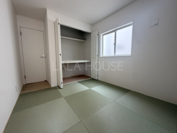 �a�� 5���m���a��