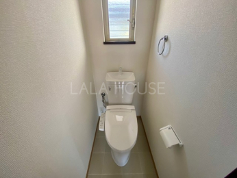 �g�C�� 2F�����