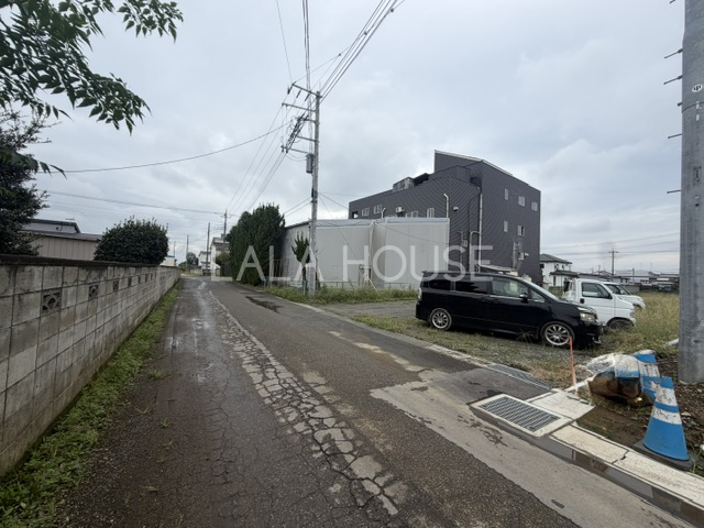 �O�ʓ��H�܂ތ��n�ʐ^ 2026.9.28�B�e��
���C�y�ɂ��₢���킹����������