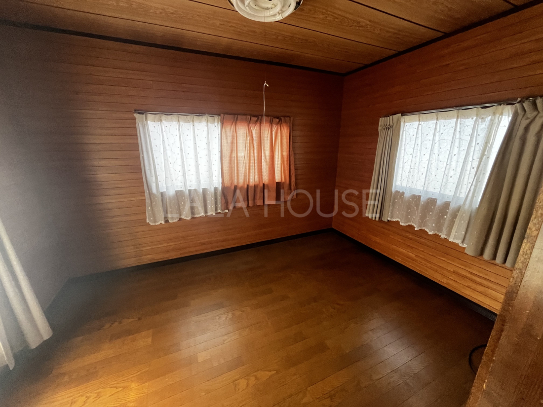 �m�� -